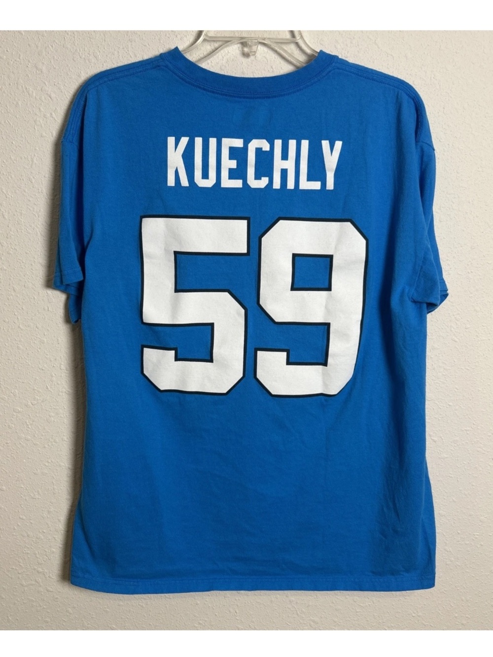 Carolina Panthers Luke Kuechly #59 NFL Team Apparel Jersey T-Shirt Men’s Large